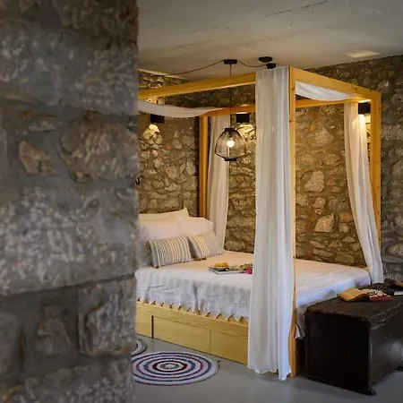 The Nektar House *