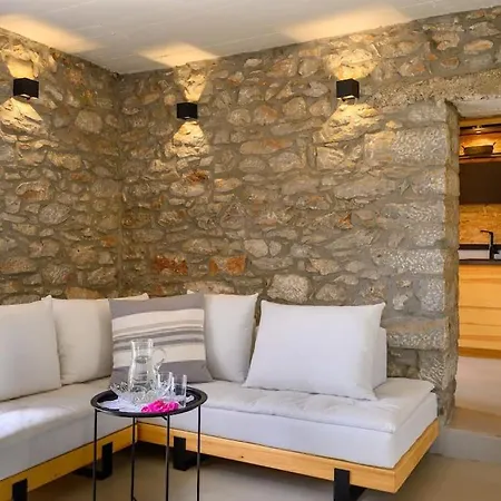 The Nektar House
